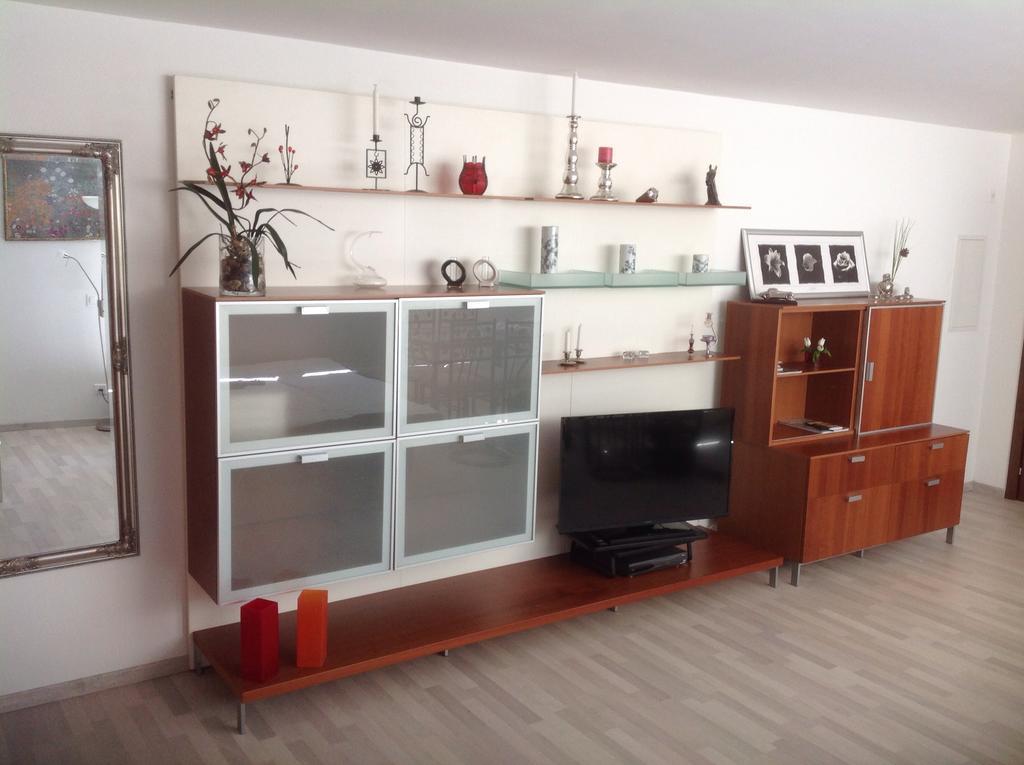 Studio 1 1/2 Contone Habitación foto